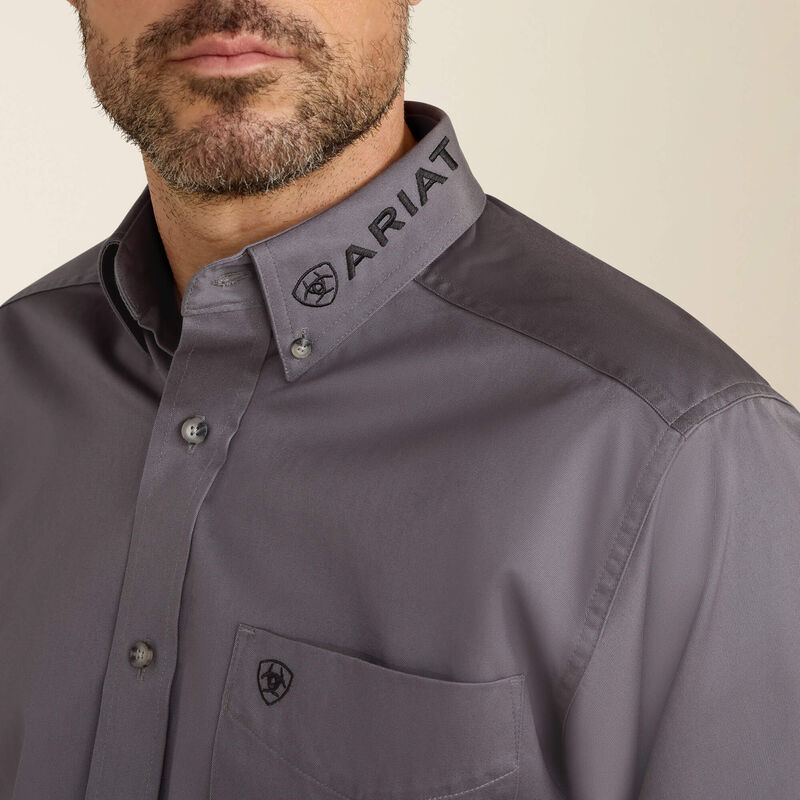 10037479 Team Logo Twill Classic Fit Shirt