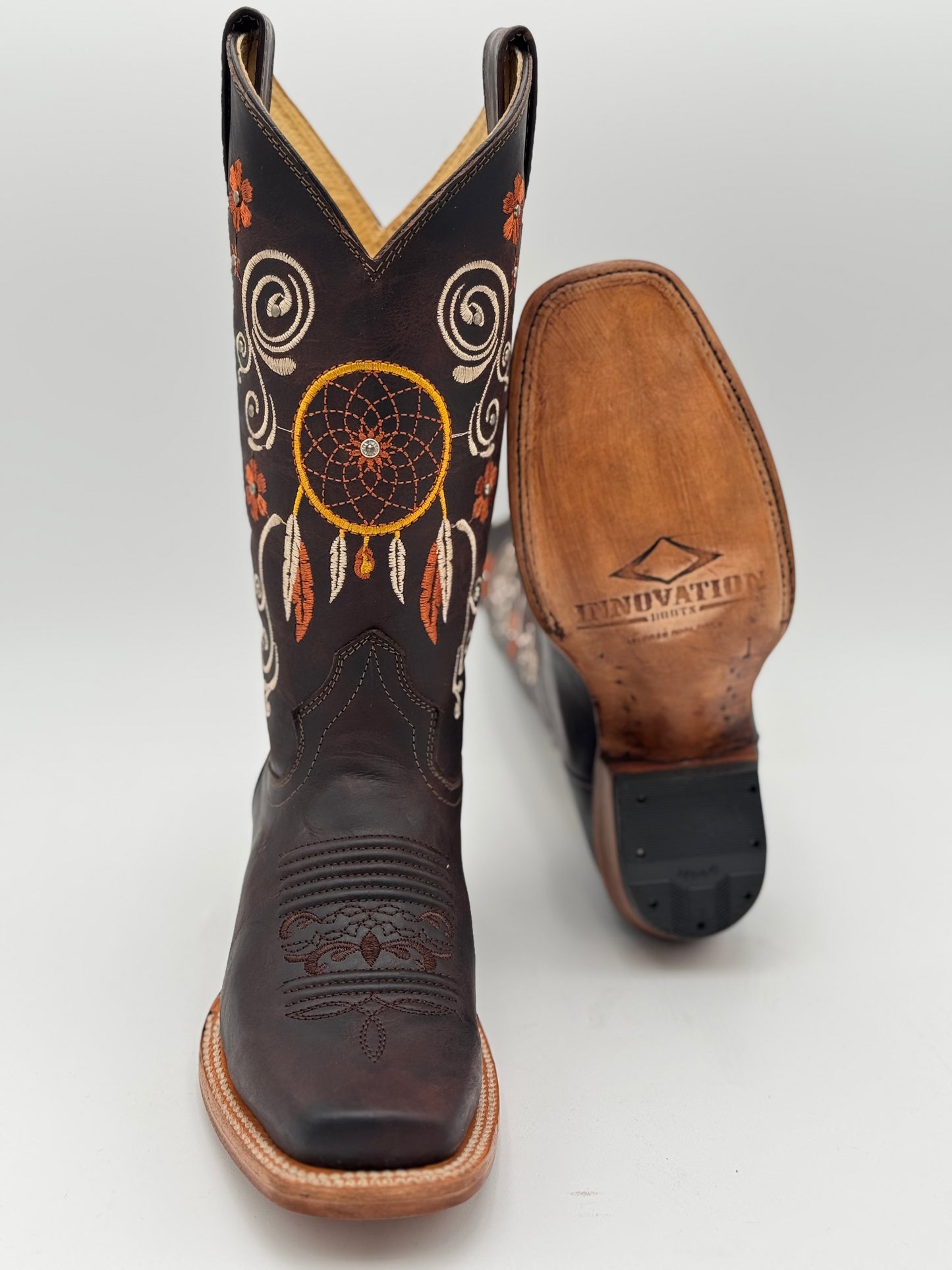 1865 Ebano Expresso Bota Hometown