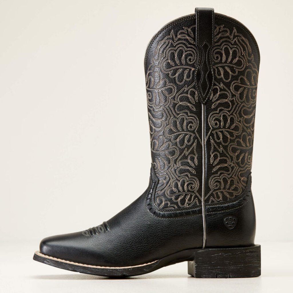 10034024 Round Up Remuda Wide Square Toe Western Boot Ariat
