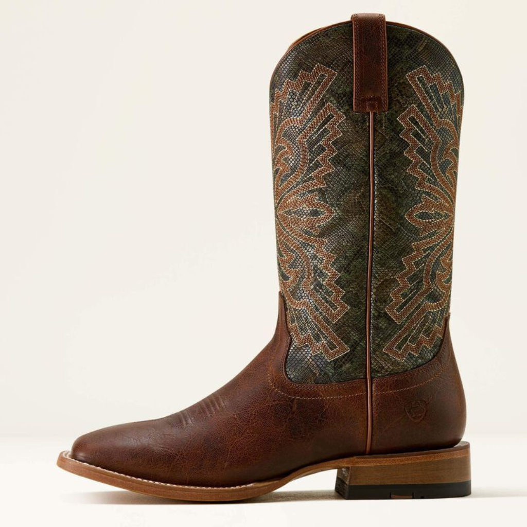 10063999 Sting Wide Cowboy Boot