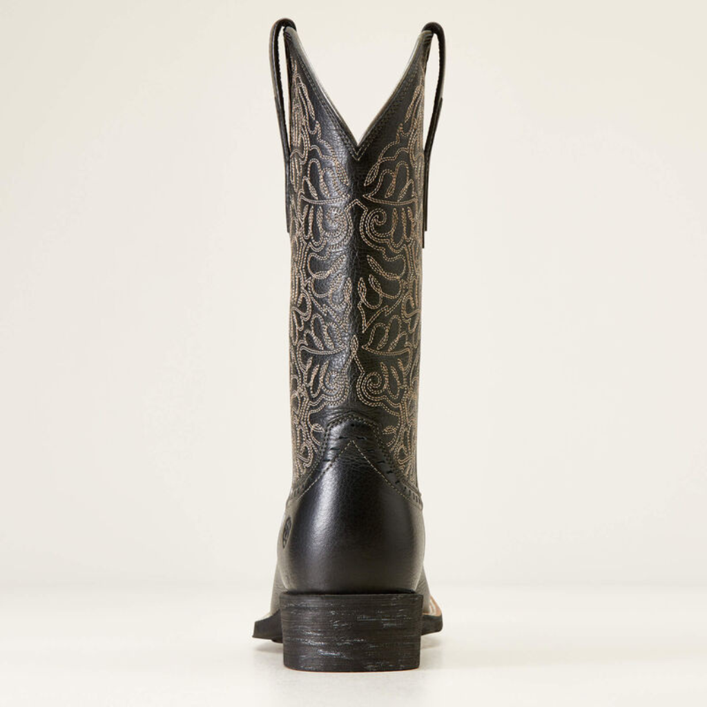 10034024 Round Up Remuda Wide Square Toe Western Boot Ariat
