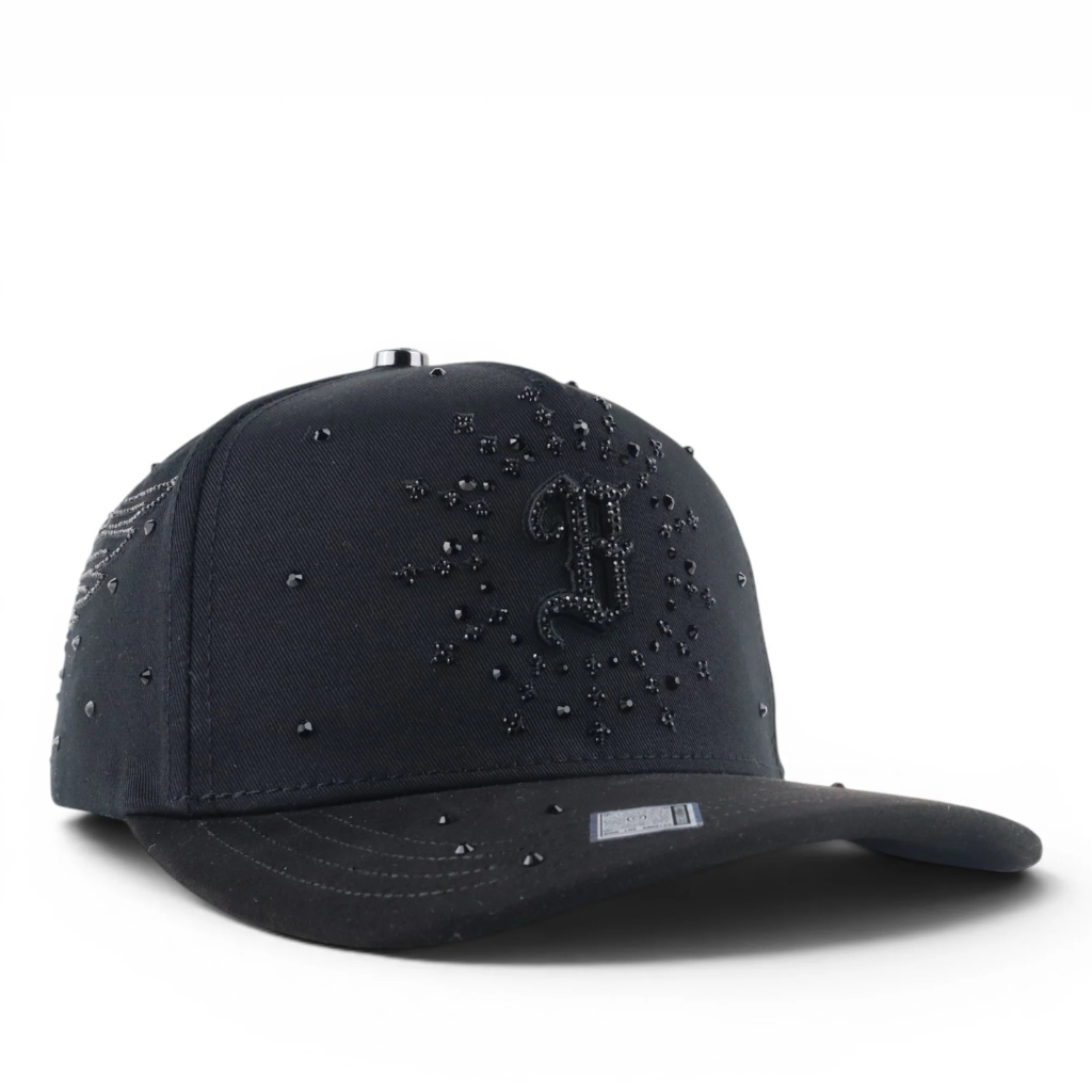 B Cristals Black Cap Bigboss