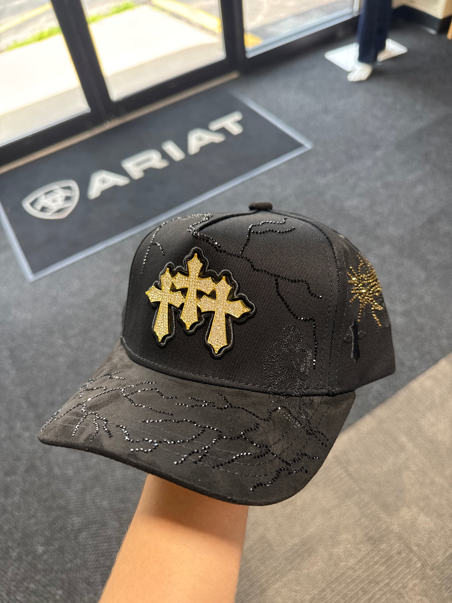 Kids 3 Cruces Gold Cap